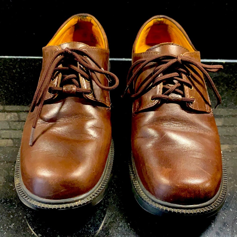 Timberland size 7M oxford shoes.